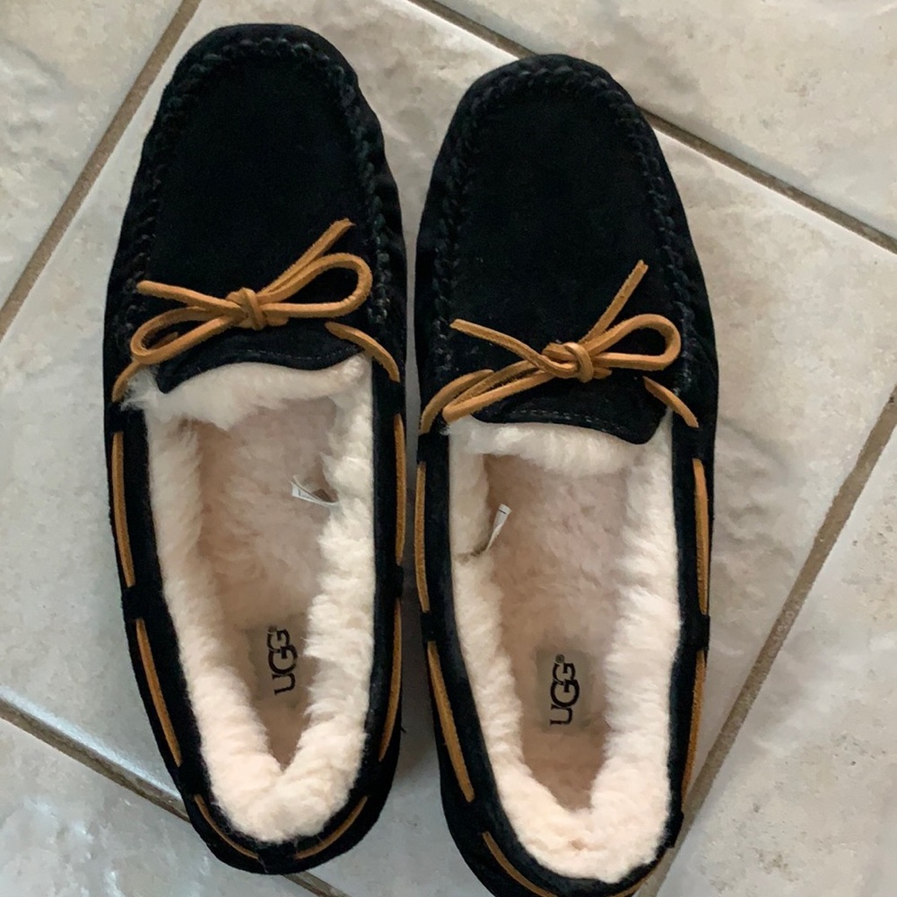 NWOT - Olsen Moccasin UGGpure Lined Slipper sz 11